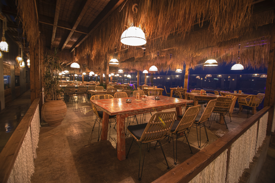 Κώστας Αποστολίδης: Ο επιχειρηματίας-pacman που σαρώνει τη Ρόδο με επενδύσεις εκατομμυρίων