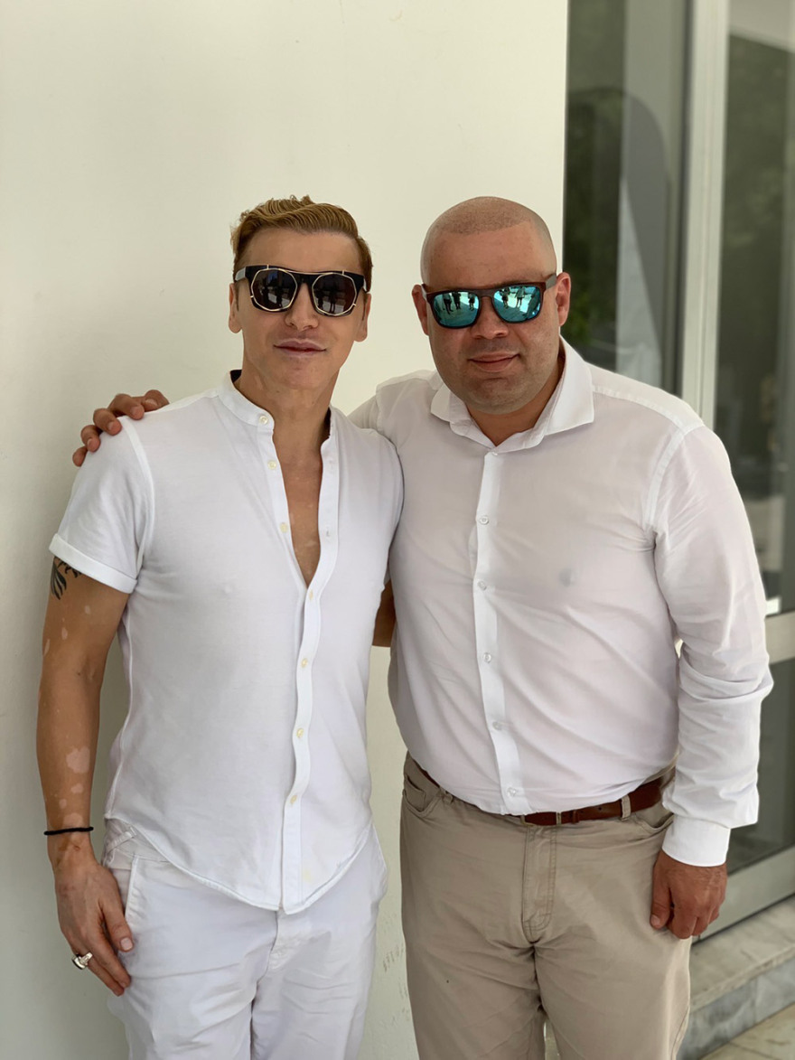 Αλίκη Βουγιουκλάκη: Ποιοι βρέθηκαν στο ετήσιο μνημόσυνο - Δείτε φωτογραφίες  