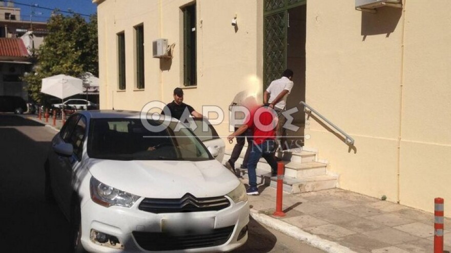 Άγρια δολοφονία στα Φιλιατρά: Πάλεψε σκληρά για τη ζωή της η 57χρονη