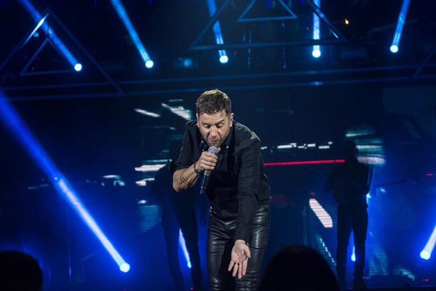 Γιώργος Μαζωνάκης: Το παιδί της νύχτας και οι ευαίσθητες χορδές του