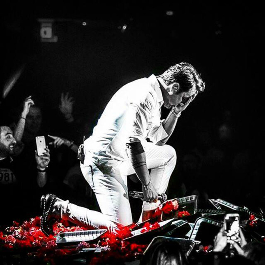 Γιώργος Μαζωνάκης: Το παιδί της νύχτας και οι ευαίσθητες χορδές του