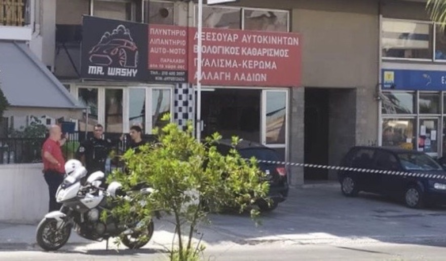 Aπομακρύνθηκε η χειροβομβίδα από το πλυντήριο αυτοκινήτων στο Κερατσίνι