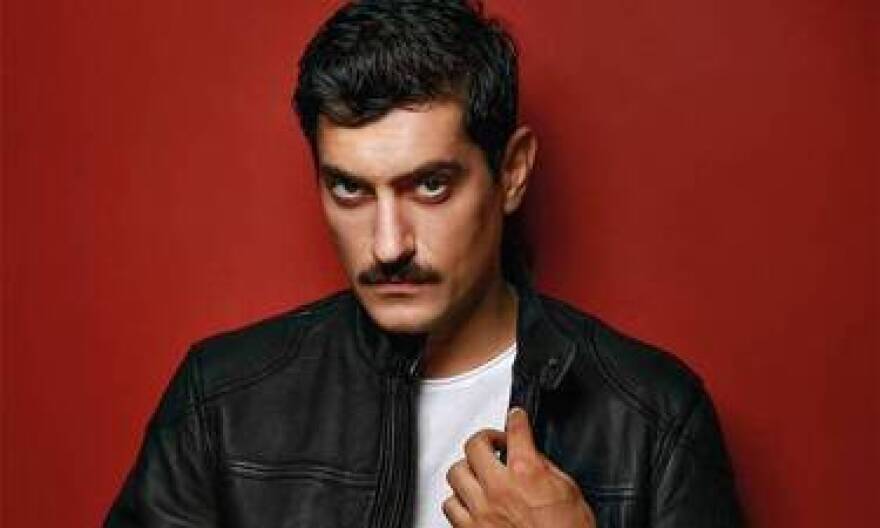 Ηθοποιός από το «Κόκκινο Ποτάμι» πήρε... μεταγραφή για «Άγριες Μέλισσες»