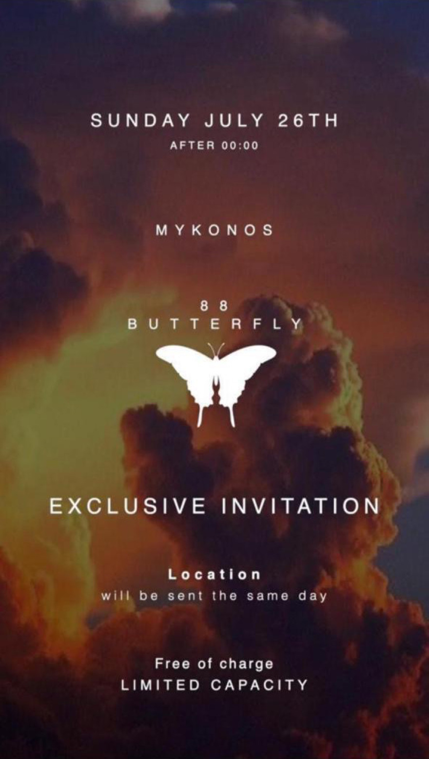 Μύκονος: Δίνουν και παίρνουν τα πάρτι σε βίλες