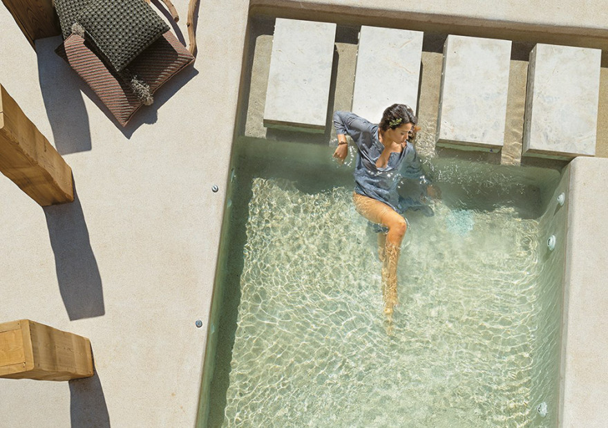 Μύκονος - Nammos Vs Kensho: Πόλεμος με «φράγματα» και εσώρουχα στην Ψαρού