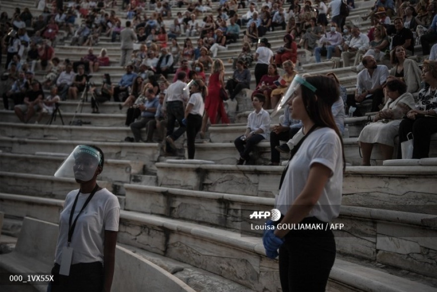 Γκαλά όπερας με όλα τα μέτρα ασφαλείας στο Ηρώδειο