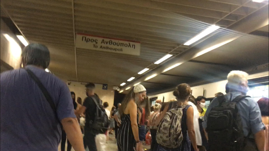 Κορωνοϊός: «Συναγερμός» για τα μέσα μαζικής μεταφοράς - Αυξάνονται τα δρομολόγια, σαρωτικοί έλεγχοι