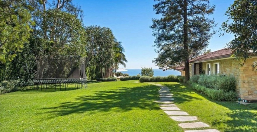 Καρντάσιανς: Διακοπές για μεγιστάνες σε έπαυλη στο Μαλιμπού αξίας 120 εκατ. δολαρίων 