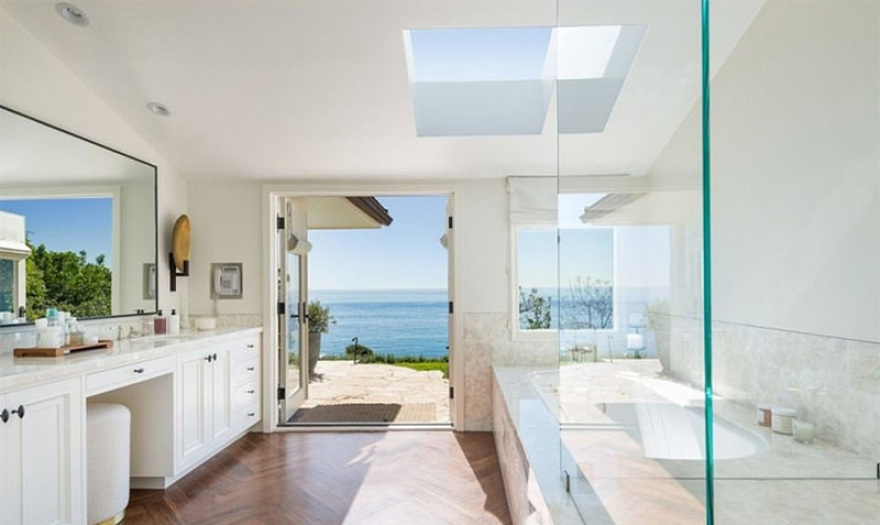 Καρντάσιανς: Διακοπές για μεγιστάνες σε έπαυλη στο Μαλιμπού αξίας 120 εκατ. δολαρίων 