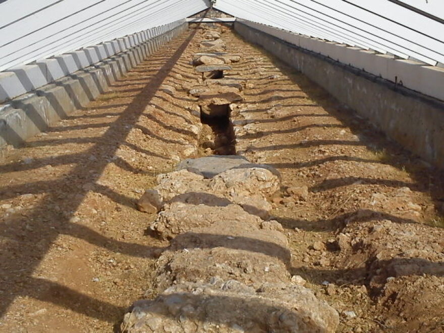 Αδριάνειο Υδραγωγείο: Συνεχίζει να λειτουργεί 1880 χρόνια μετά την κατασκευή του