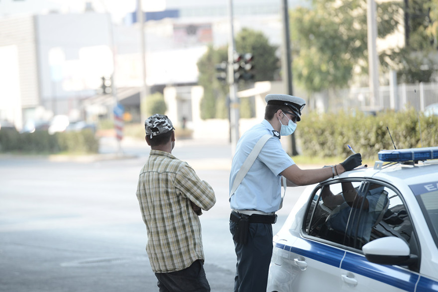 Κορωνοϊός: Εκατοντάδες έλεγχοι σε πλοία και μέσα μαζικής μεταφοράς - Ποιες παραβάσεις εντοπίστηκαν