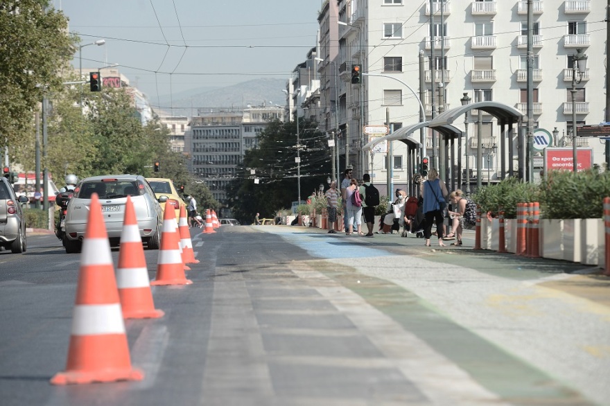 Μεγάλος Περίπατος: Ξεκίνησαν εργασίες για την επαναφορά λωρίδας κυκλοφορίας στην Πανεπιστήμιου