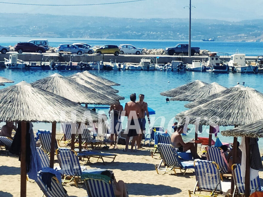 Μητσοτάκης: Πήγε για μπάνιο στο Μαράθι Ακρωτηρίου