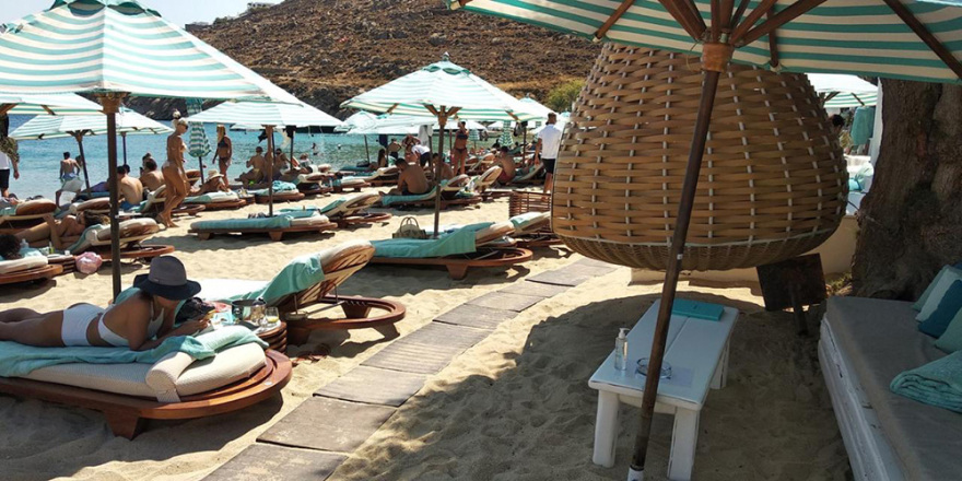 Μύκονος: «Τύπος και υπογραμμός» μετά το σαφάρι των ελέγχων - Δείτε βίντεο και φωτογραφίες