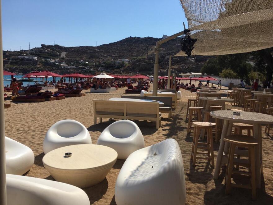 Μύκονος: «Τύπος και υπογραμμός» μετά το σαφάρι των ελέγχων - Δείτε βίντεο και φωτογραφίες