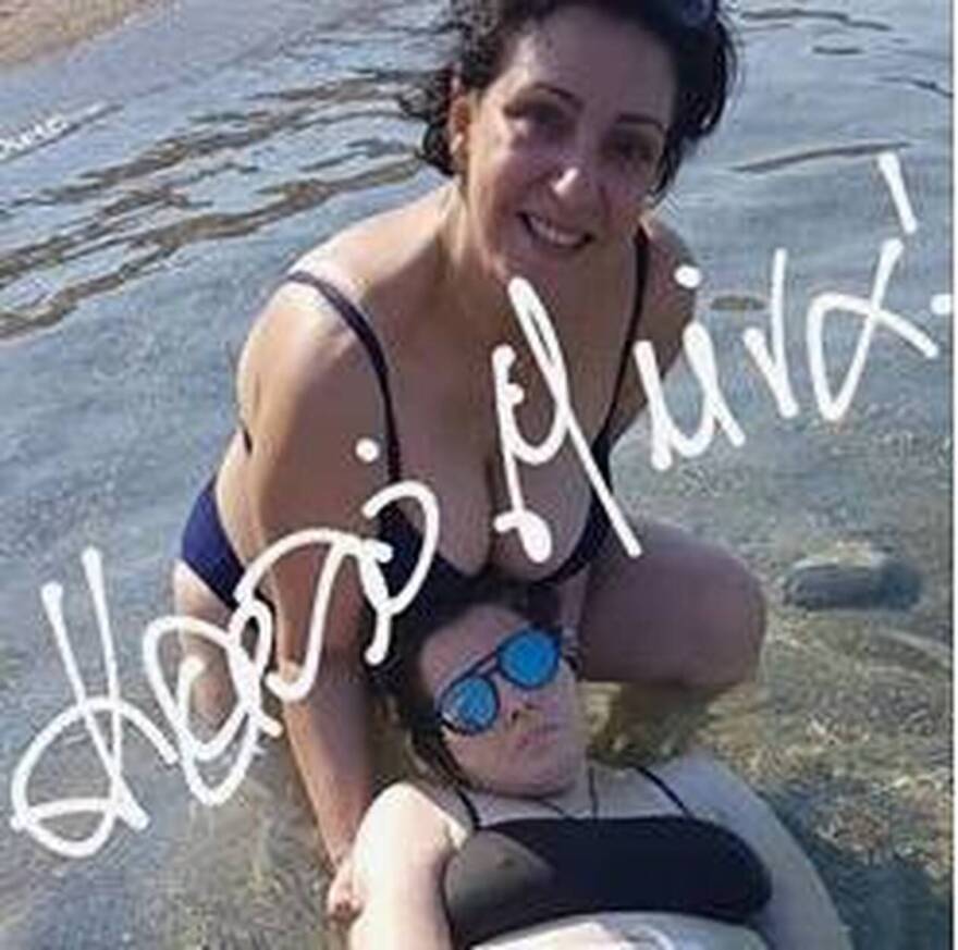 Το πρώτο της μπάνιο μετά από 7 χρόνια έκανε το Σάββατο η Ασπασία από το Άργος