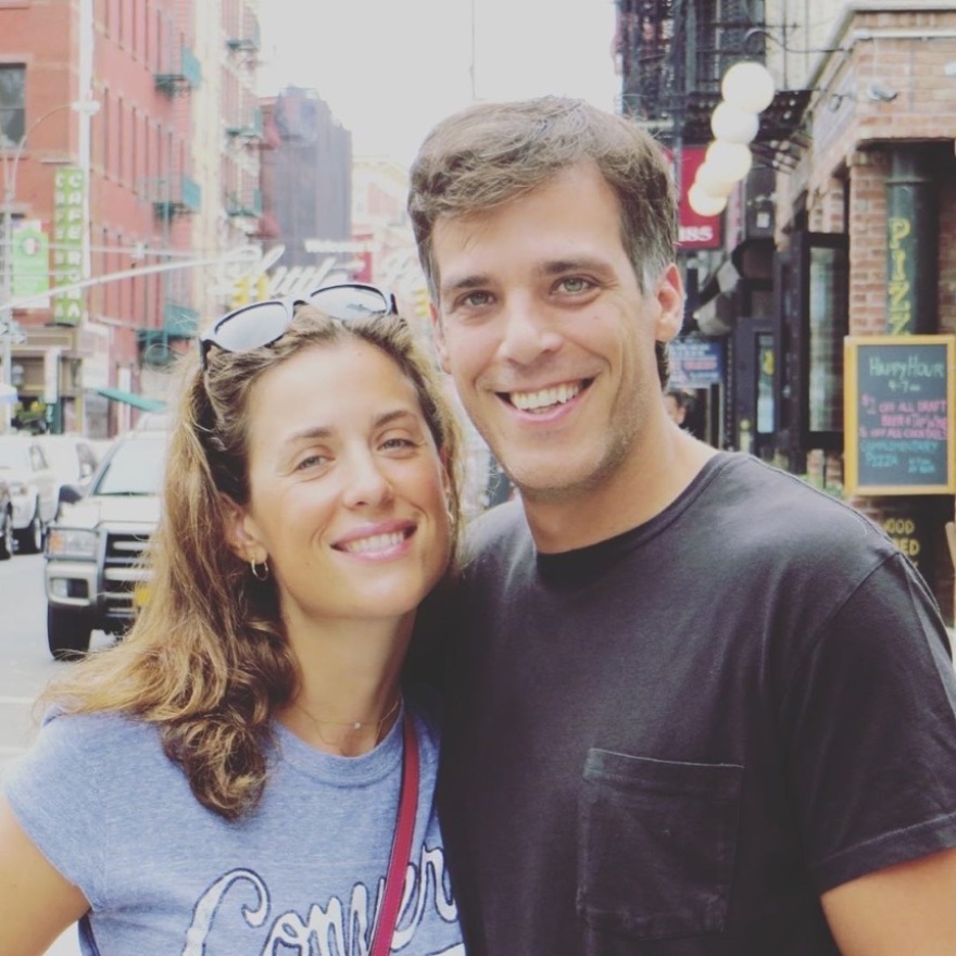 Η Εύα Αντωνοπούλου γιορτάζει επτά χρόνια γάμου με τον Παναγιώτη Αρκουμανέα 