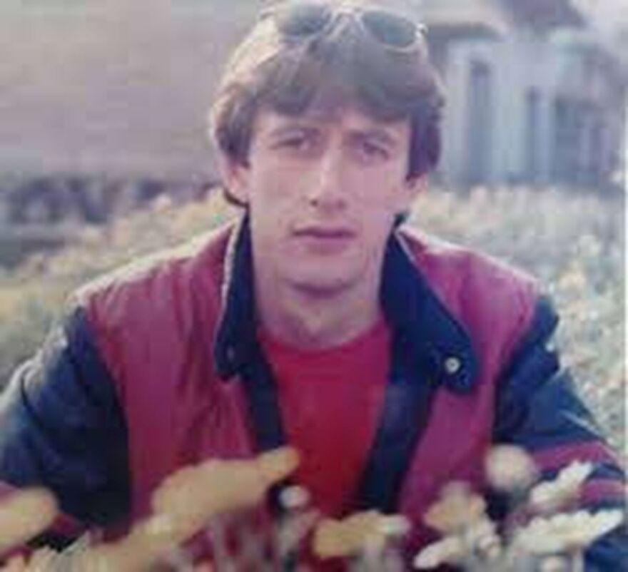 Παναγιώτης Σουπιάδης: Ο σταρ της βιντεοκασέτας που τα παράτησε όλα και ζει σήμερα στον Αμπελώνα