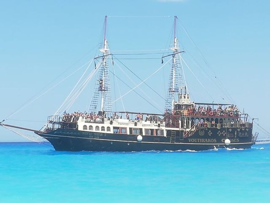 «Ναυάγιο» τα μέτρα με τις μάσκες και στη Ζάκυνθο - Δείτε φωτογραφίες