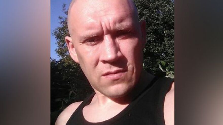 Πίστευαν ότι δολοφονήθηκε και βρέθηκε 5 χρόνια μετά την εξαφάνισή του να ζει κρυμμένος σε βλάστηση!