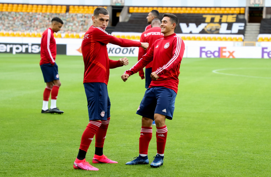 Προπόνηση στο «Μολινό» για τους παίκτες του Ολυμπιακού