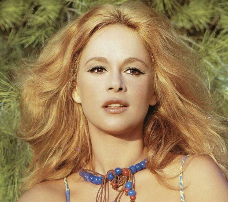 Αλίκη Βουγιουκλάκη: 28 χρόνια πέρασαν από τον θάνατό της - Κανείς δεν σε ξέχασε, γράφει ο γιος της