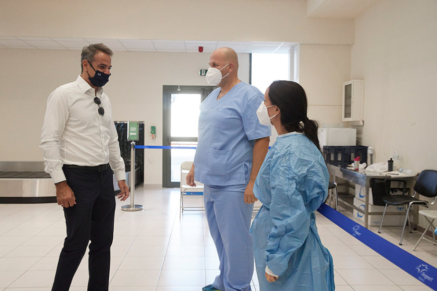 Μητσοτάκης από Χάλκη: Προτεραιότητά μας η πρόσβαση κάθε πολίτη σε υπηρεσίες Υγείας