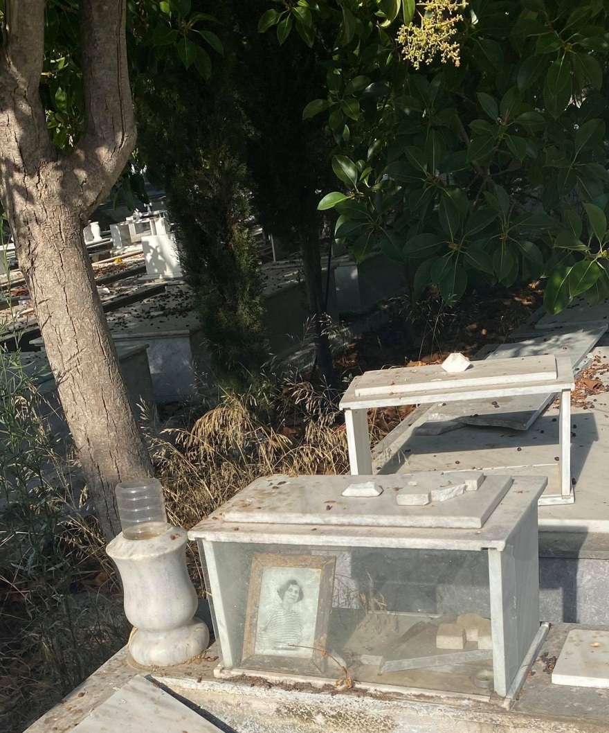 Ηράκλειο: Βανδάλισαν τον τάφο της Λιλής Ζωγράφου