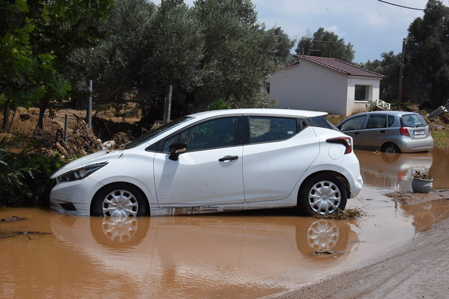Εύβοια - Κακοκαιρία: «Αυτοψία» του protothema.gr στα Πολιτικά
