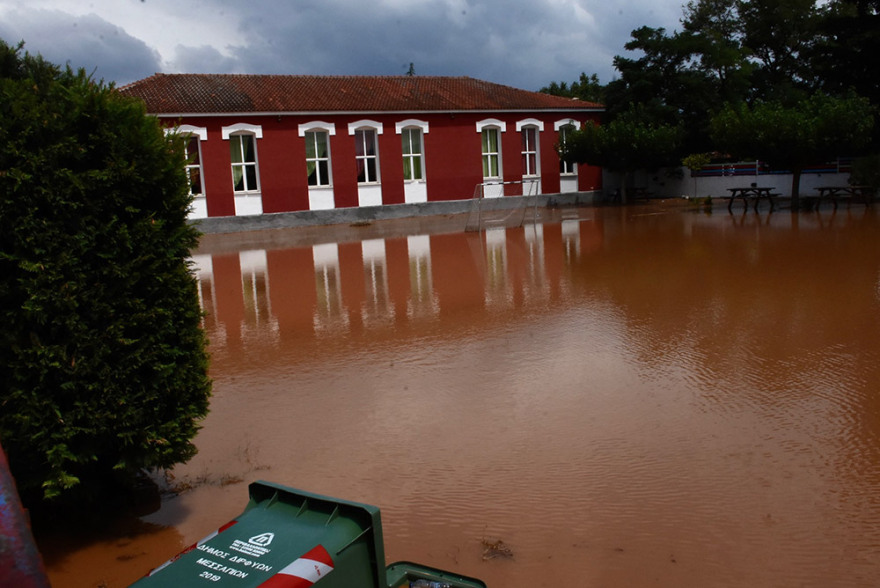 Εύβοια - Κακοκαιρία: «Αυτοψία» του protothema.gr στα Πολιτικά