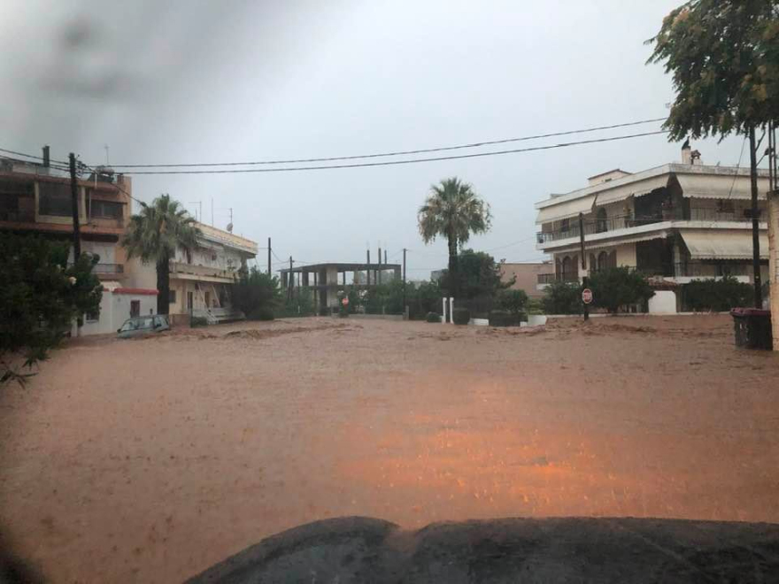 Κακοκαιρία «Θάλεια» - Εύβοια: Βίντεο και φωτογραφίες από τη θεομηνία