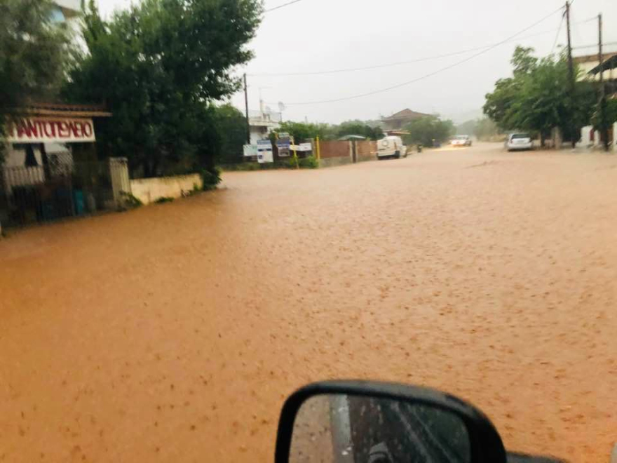 Κακοκαιρία «Θάλεια» - Εύβοια: Βίντεο και φωτογραφίες από τη θεομηνία