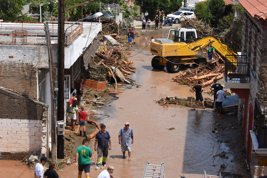 Εύβοια - Κακοκαιρία: «Αυτοψία» του protothema.gr στα Πολιτικά