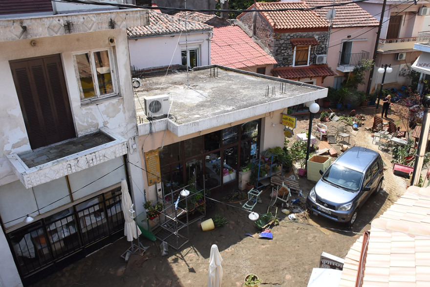 Εύβοια - Κακοκαιρία: «Αυτοψία» του protothema.gr στα Πολιτικά