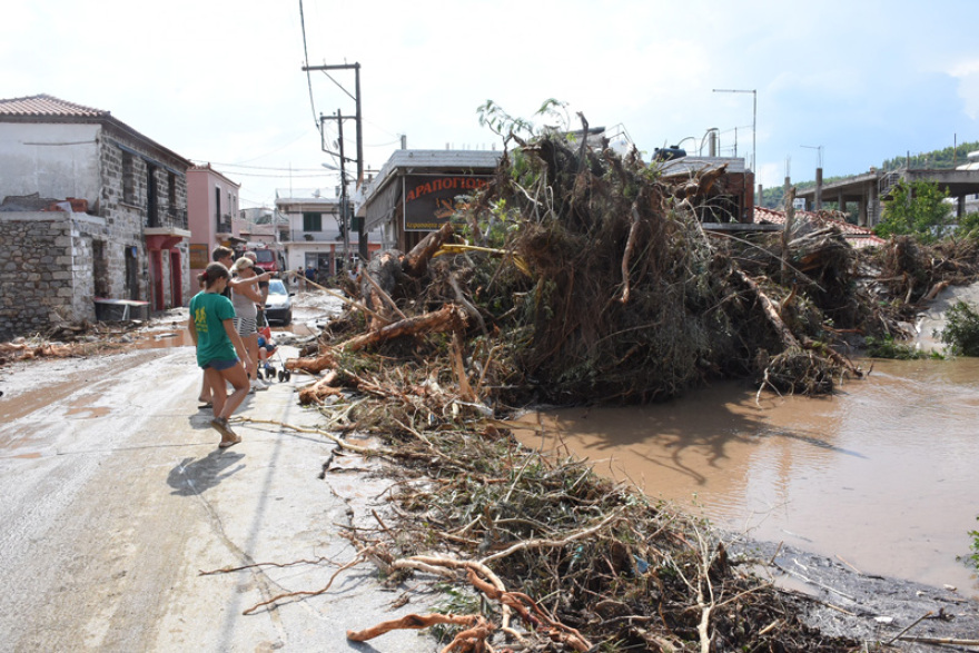 Εύβοια - Κακοκαιρία: «Αυτοψία» του protothema.gr στα Πολιτικά