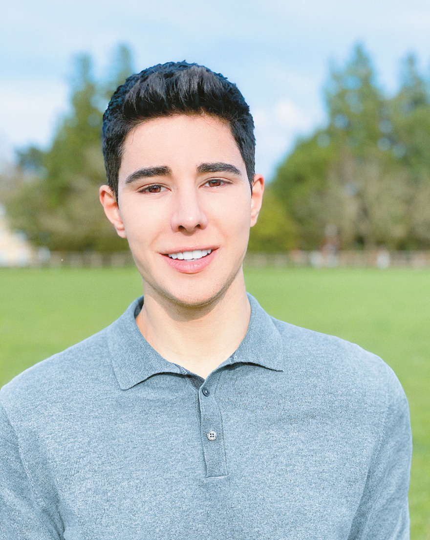 Το βιβλίο που στοιχειώνει το Μπάκιγχαμ