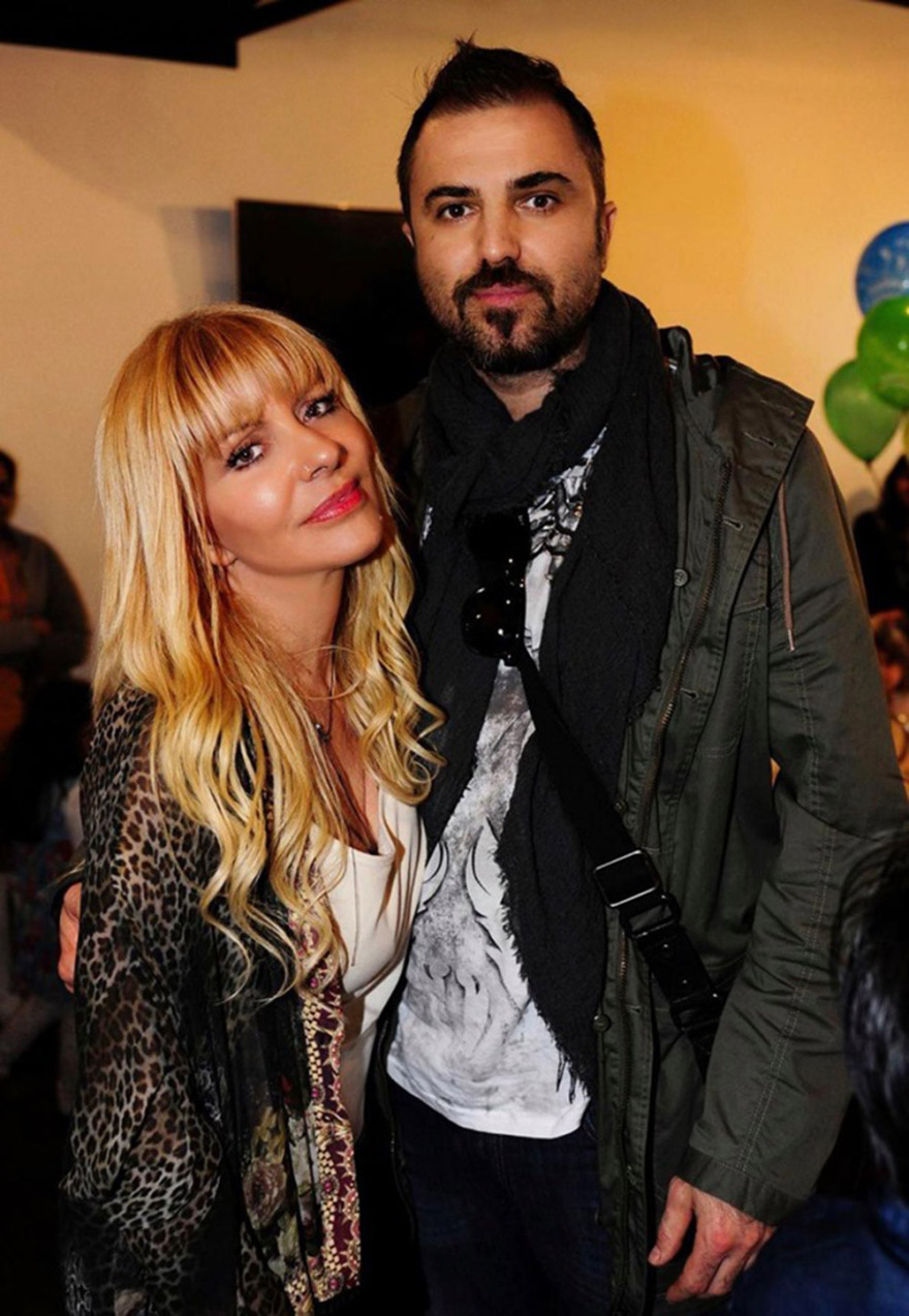 Σάλος στην Αυστραλία: Βίντεο δείχνει αστυνομικό να αρπάζει από το λαιμό γυναίκα επειδή δε φορά μάσκα