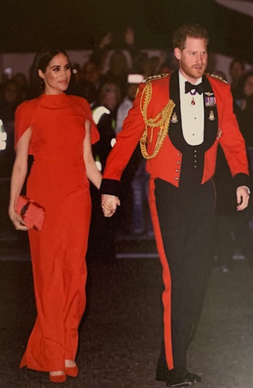 Χάρι & Μέγκαν: Μια ζωή (σαν;) παραμύθι έγινε βιβλίο