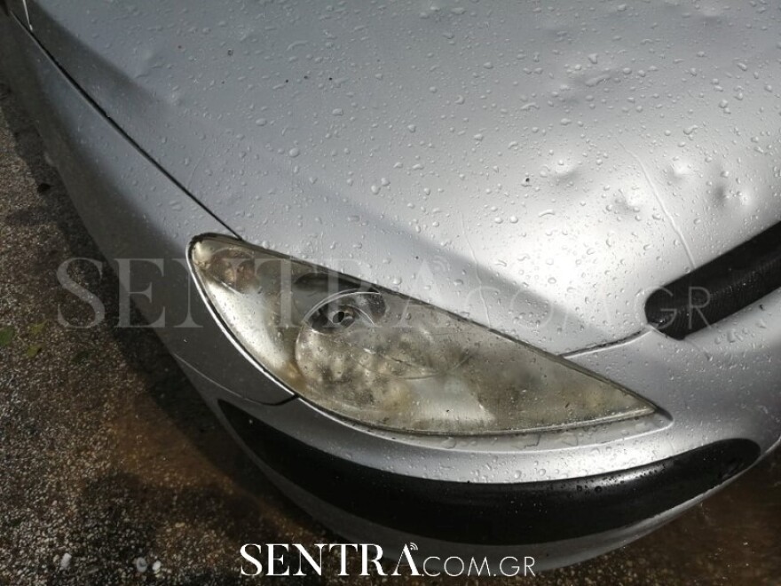 Καστοριά: Σφοδρή χαλαζόπτωση και ζημιές σε αυτοκίνητα, καλλιέργειες, ακόμα και θερμοσίφωνες - Δείτε βίντεο