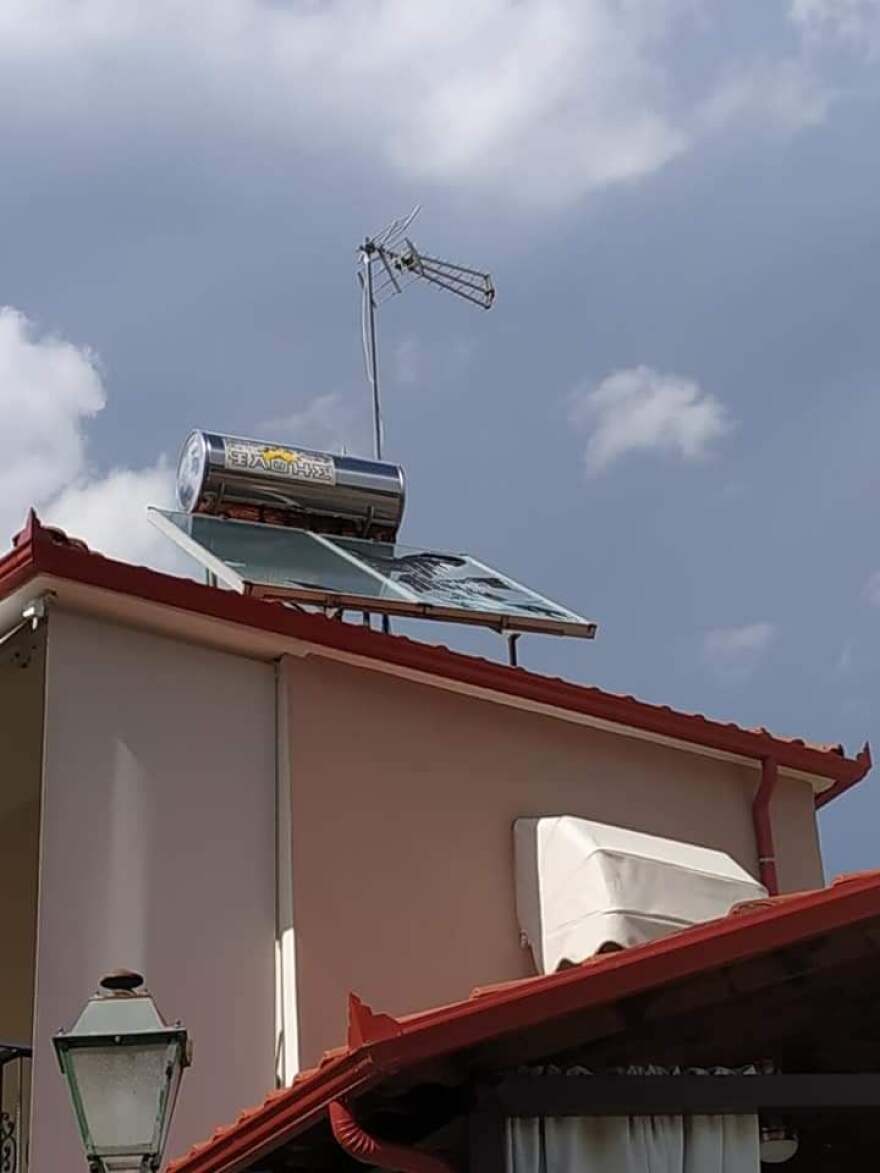 Καστοριά: Σφοδρή χαλαζόπτωση και ζημιές σε αυτοκίνητα, καλλιέργειες, ακόμα και θερμοσίφωνες - Δείτε βίντεο