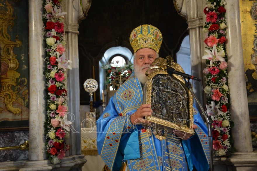 Φωτογραφίες: Η Ελλάδα γιόρτασε την Κοίμηση της Θεοτόκου με επίκεντρο την Τήνο