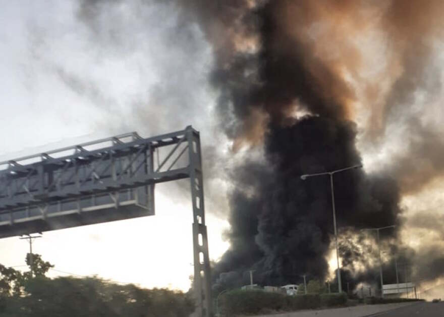 Φωτιά στη Μεταμόρφωση: Τοξικές ουσίες στην ατμόσφαιρα - Τι λένε οι ειδικοί