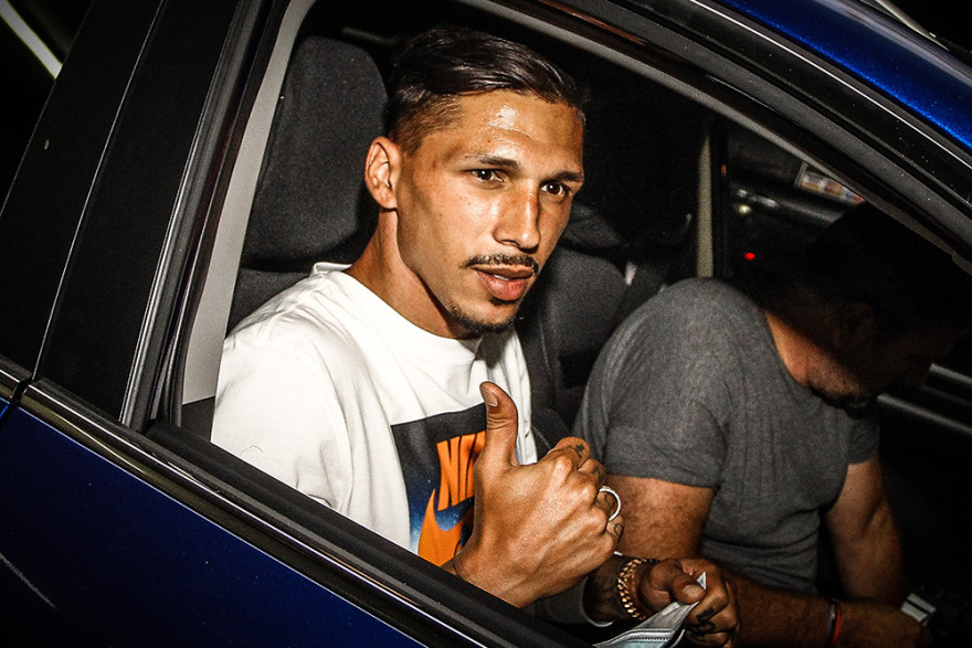 O Χολέμπας έφτασε στην Αθήνα για τον Ολυμπιακό