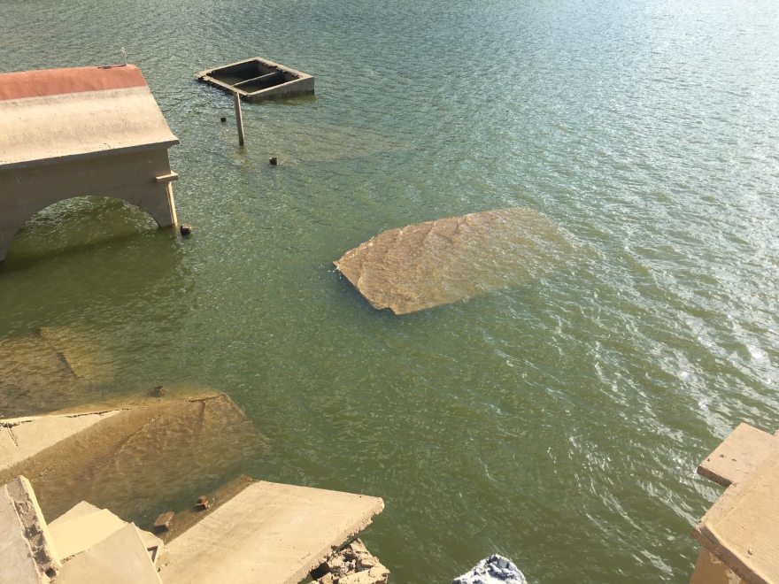 Σφεντύλι: Το χωριό που βυθίζεται - Βίντεο και φωτογραφίες 