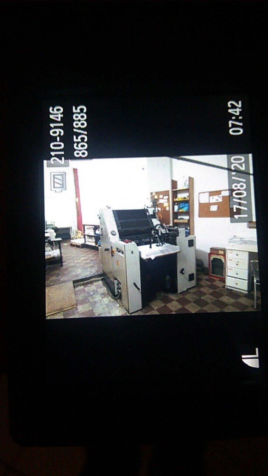 Θεσσαλονίκη: «Πλούσια» τα ευρήματα της αστυνομίας στο υπό κατάληψη κτίριο - Δείτε φωτογραφίες