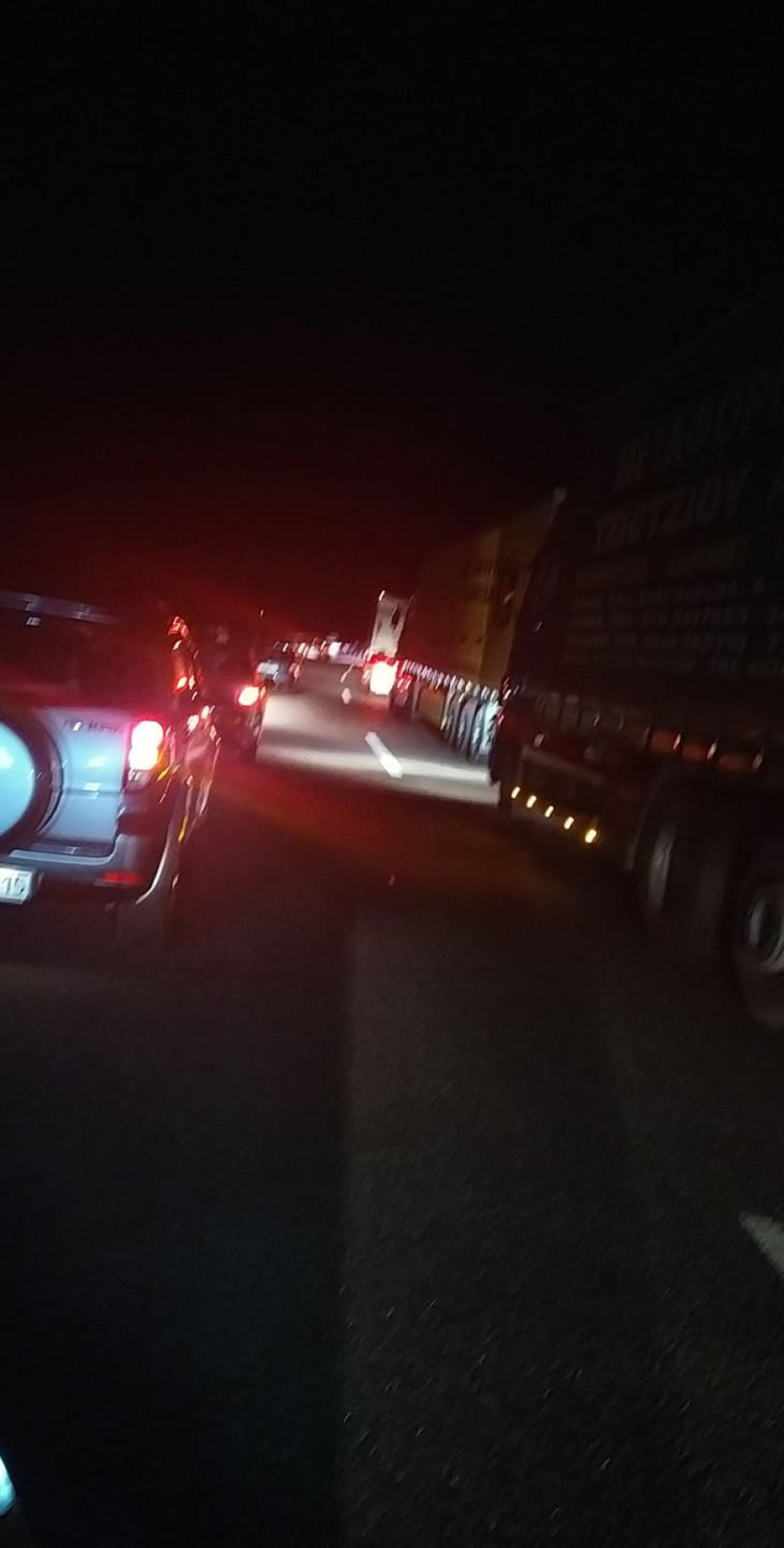 Παρανάλωμα του πυρός λεωφορείο στην Αθηνών-Λαμίας στο Μαρτίνο (φωτογραφίες-βίντεο)