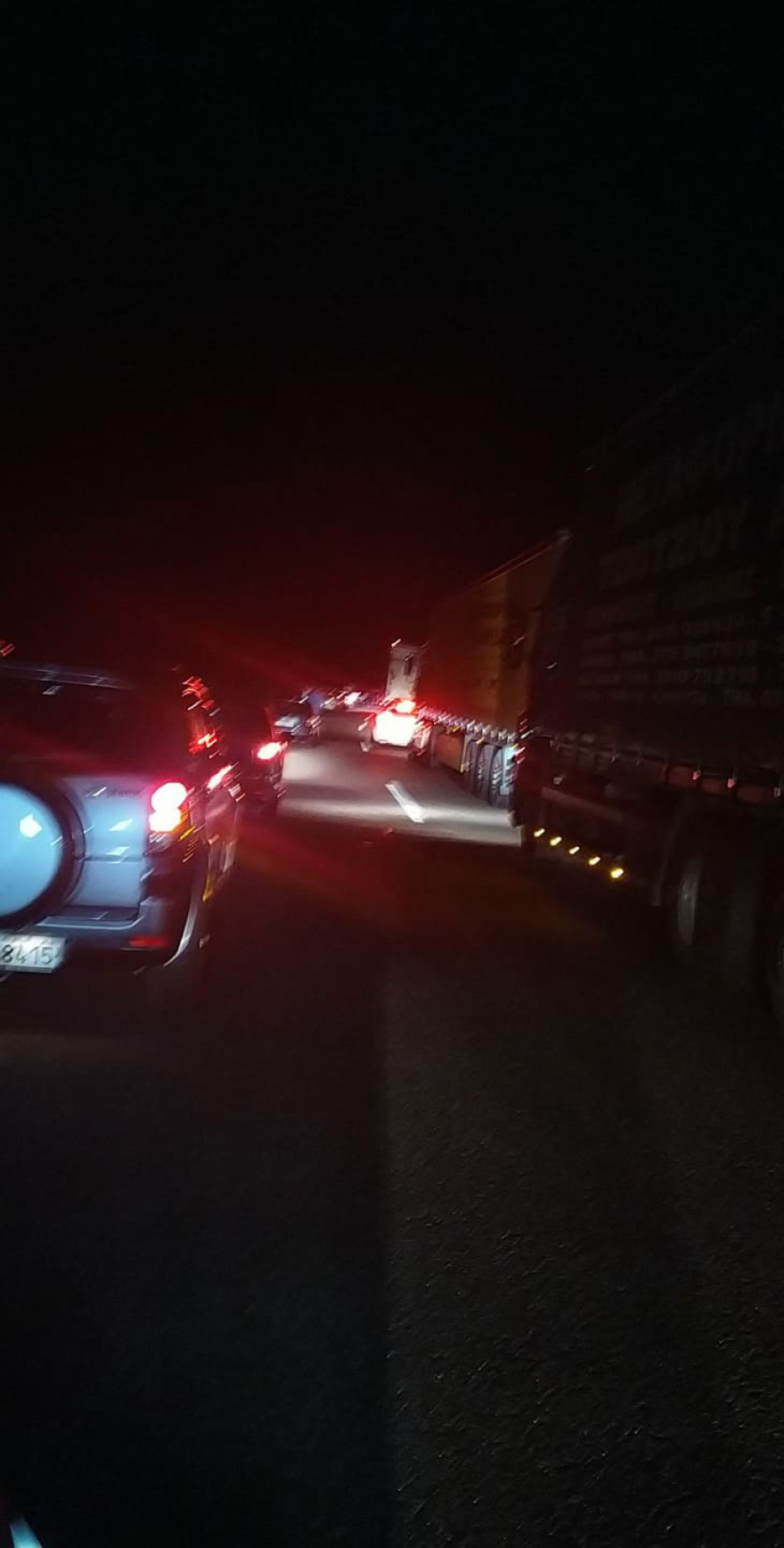 Παρανάλωμα του πυρός λεωφορείο στην Αθηνών-Λαμίας στο Μαρτίνο (φωτογραφίες-βίντεο)