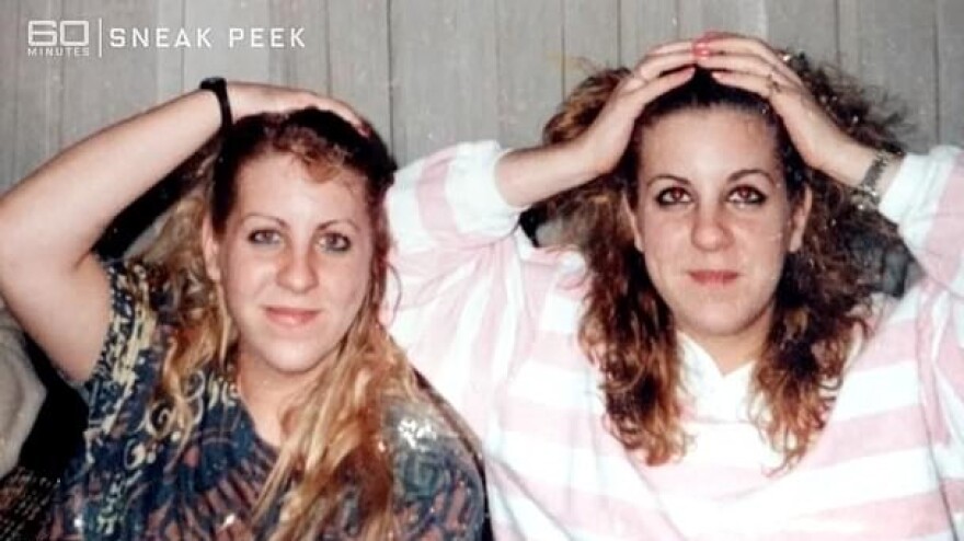 Το σκληρό πείραμα που χώριζε δίδυμα αδέρφια: Η ιστορία της Έλεν και της Μέλανι