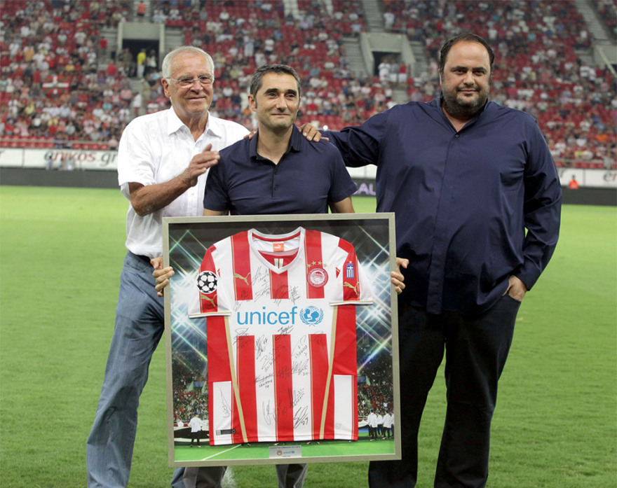 Σάββας Θεοδωρίδης: Έφυγε ένας «Θρύλος» για τον Ολυμπιακό - Δείτε βίντεο