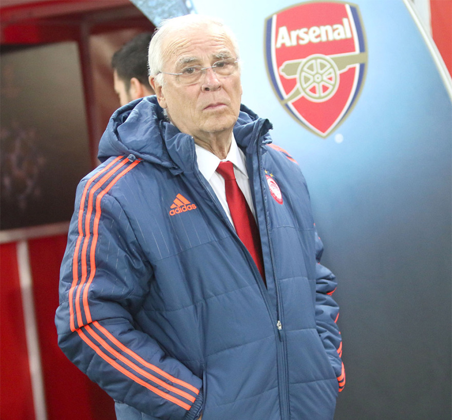 Σάββας Θεοδωρίδης: Έφυγε ένας «Θρύλος» για τον Ολυμπιακό - Δείτε βίντεο